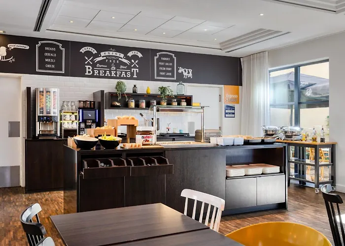 Holiday Inn Express Hasselt By Ihg
